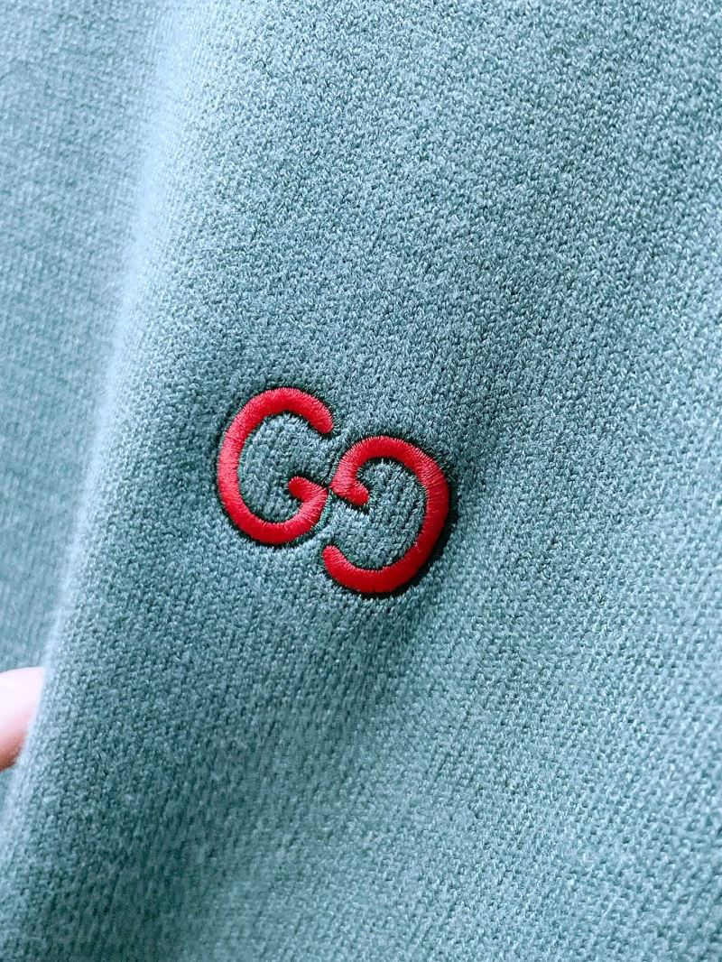 Gucci Sweaters